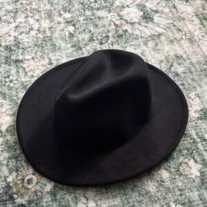 Universal Thread Black Brim Hat